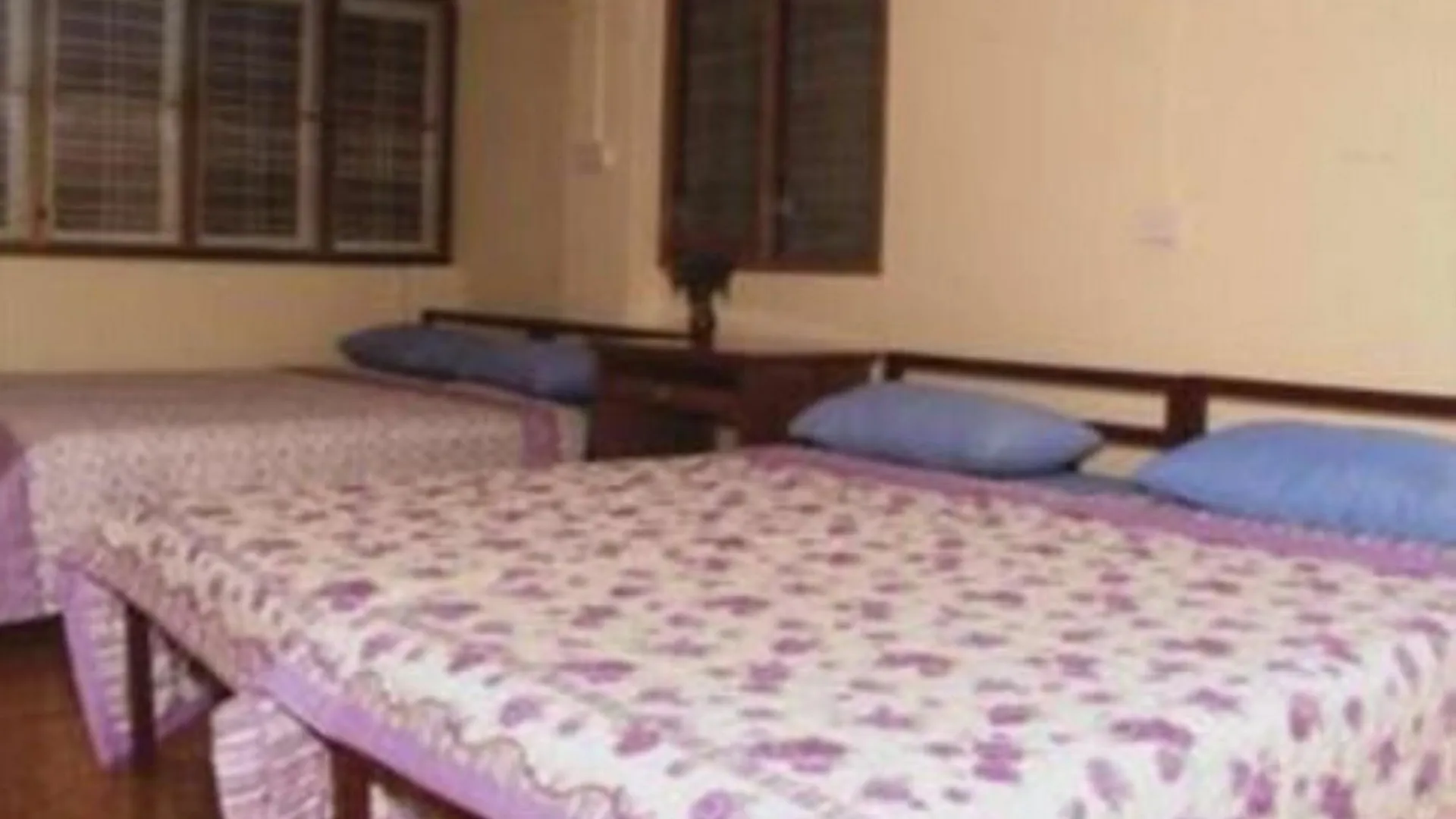 Hninn Si Budget Inn Rangoon