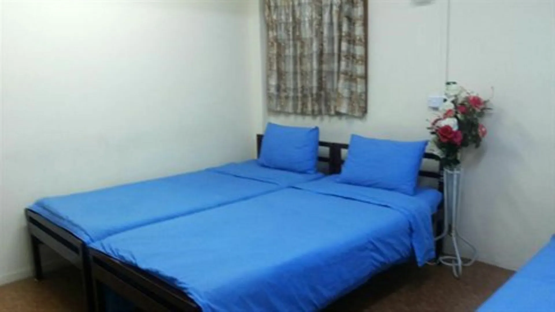 Hninn Si Budget Inn Rangoon Myanmar