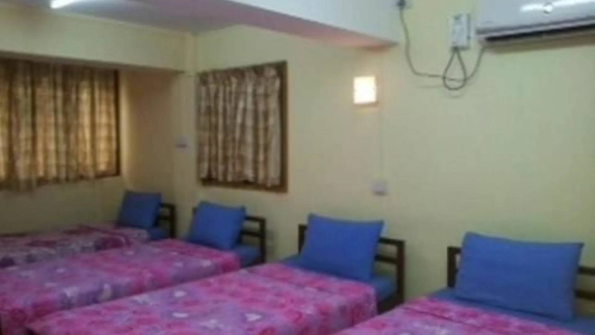 Hninn Si Budget Inn Rangoon