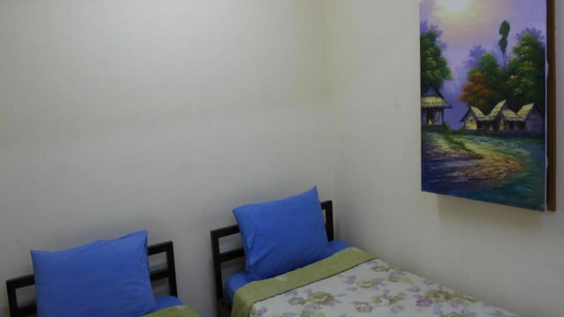 Hninn Si Budget Inn Rangoon Vandrerhjem